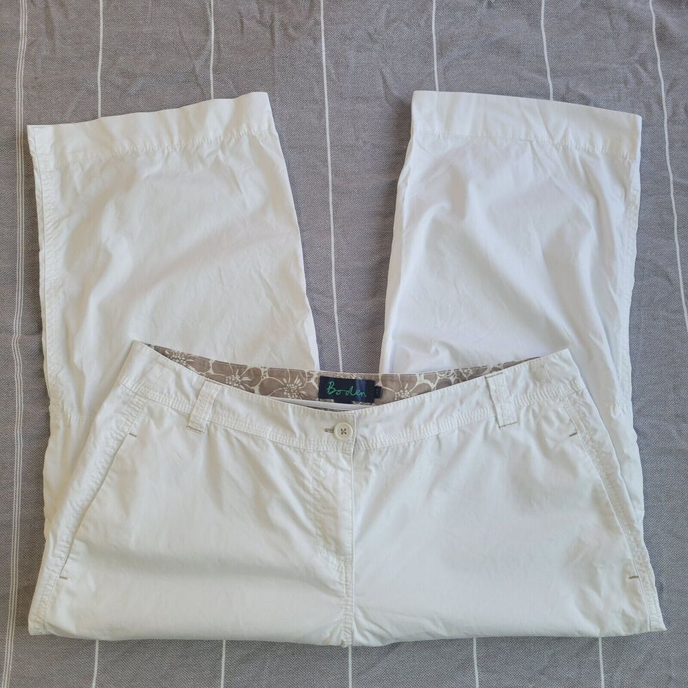 Boden White Capris